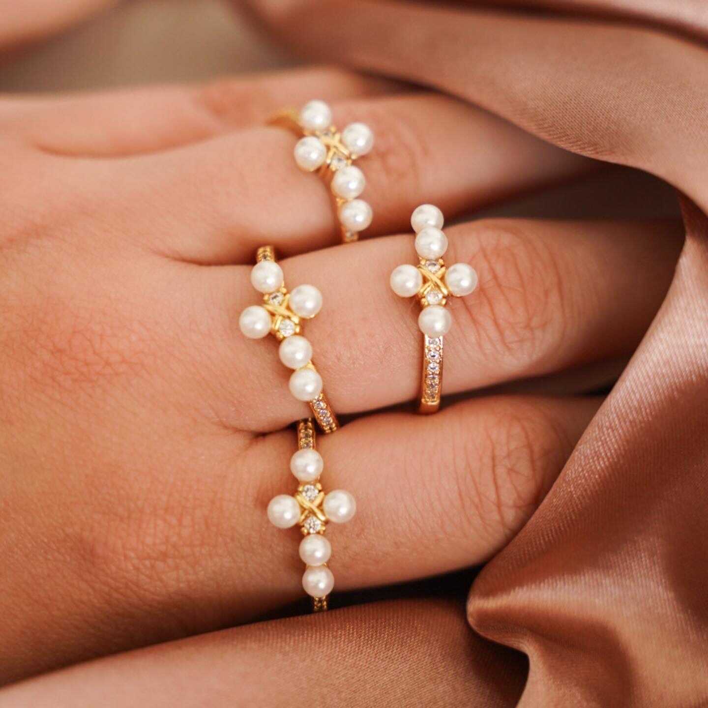 Anillo Pearls