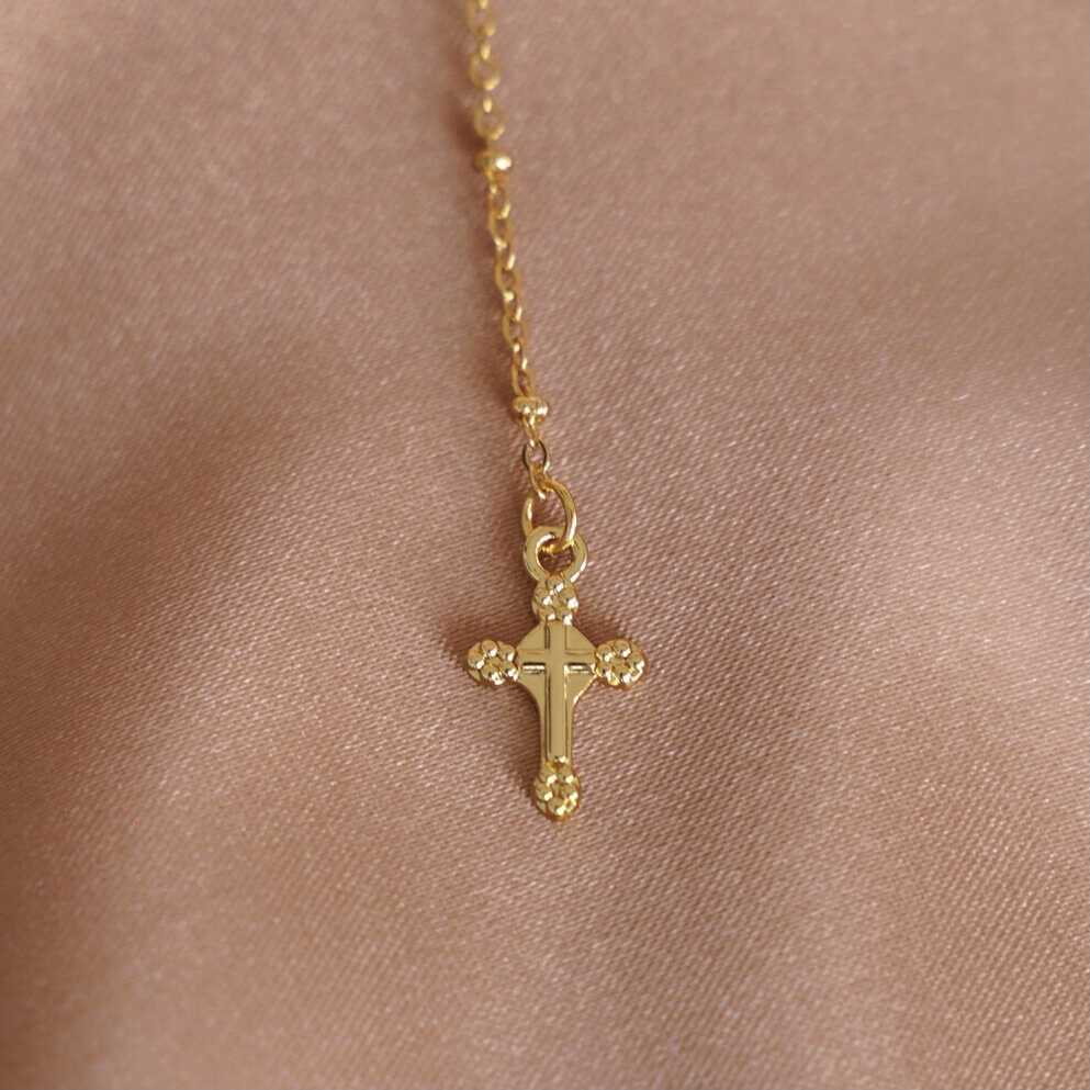 Camándula Vida + Aretes Brillo Pequeños